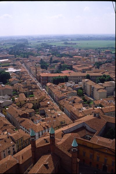 Italy(Cremona)---S0011